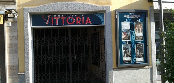 Multiplex Cinema Victory Bra