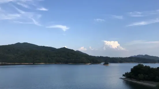 香山湖