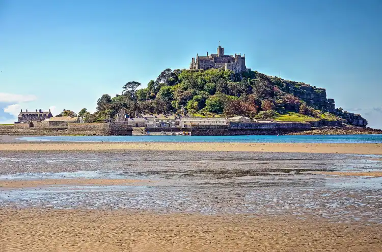 Hotels in Marazion