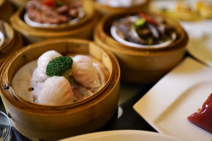 贵阳万丽酒店新满福楼餐厅