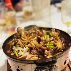 A WU HUANG HE DA LI YU ZHENG ZHOU TIAN ZE JIE DIAN User Photo