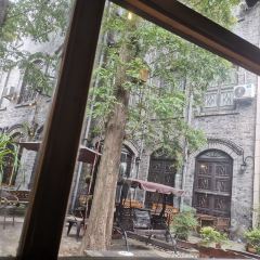 花家地艺术餐厅(古城景区店) User Photo