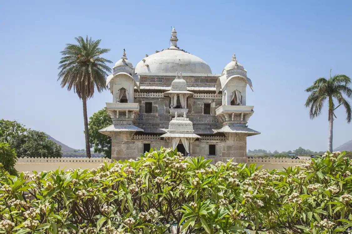 Các khách sạn gần Jag Mandir