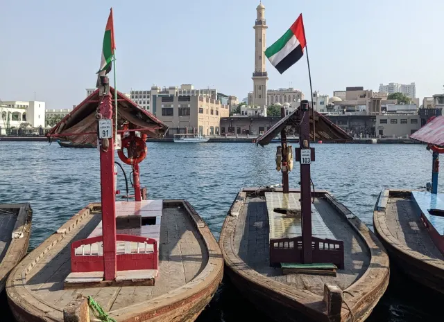Der Creek ist eines der berühmtesten natürlichen Wahrzeichen Dubais