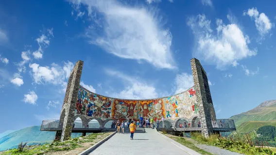 Georgia-Russia Friendship Monument