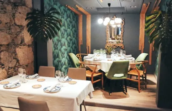 El Santo Restaurante