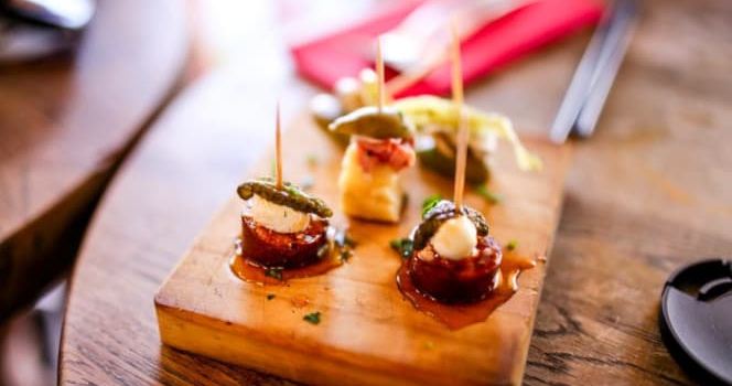 Toro Kolgrill & Tapas Bar