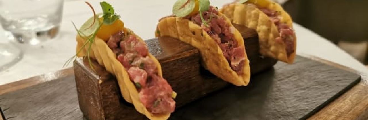 TIPICO: cucina, pizza e trebbiano spoletino