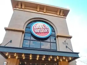 Dave & Buster's