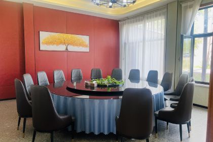 那拉提逸仙森·凡镜Eden花园酒店·逸味鲜特色餐厅