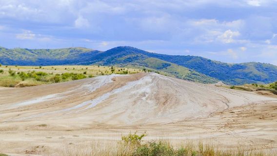 Vulcanii Noroioși Pâclele Mari