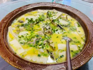 龚滩冉瑜鱼庄