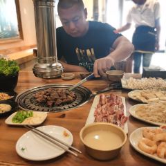 山顺炭火烤肉朝鲜族家(卡森小区一期冰雪小镇店) User Photo