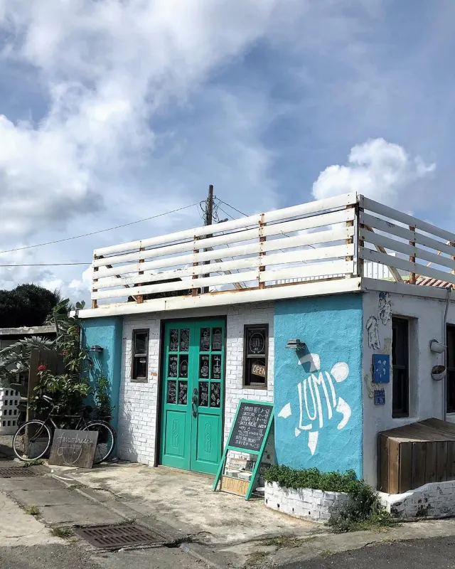 【墾丁餐廳推薦】打卡必去屏東墾丁Café，海景、大草地一應俱全