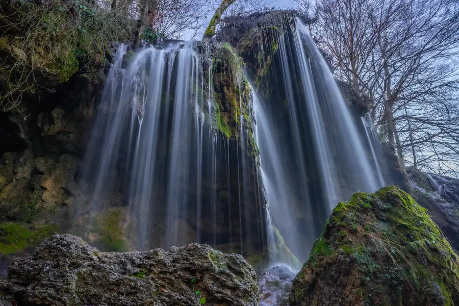 Xiongmaohai Waterfall