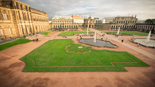 Dresdner Zwinger - Porzellansammlung