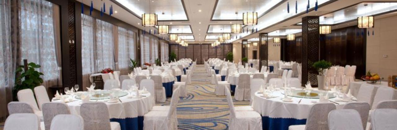 中复康醉石汤泉酒店中餐厅