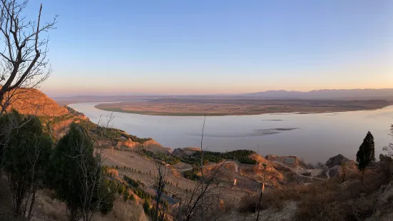 Scenic Area of Yu's Crossing on the Yellow River