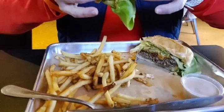 Luigi's Restaurant & Pizzeria