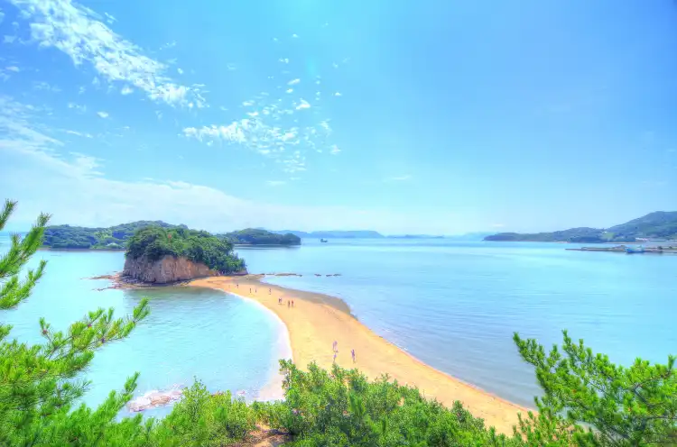 Hotels mit Pools in Präfektur Kagawa, Japan