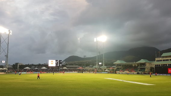 Уорнер Парк Спортинг Комплекс