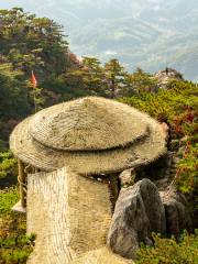 羅田大別山旅遊區天堂寨景區-涼亭