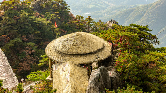 Kiosk, Tiantangzhai Scenic Area, Luotian Dabie Mountain Tourist Area