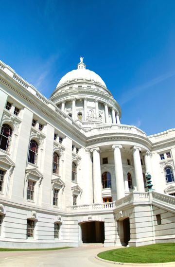 Compare 5 airports near Madison