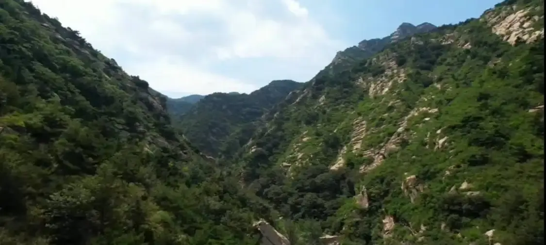 Hotels near Longfeng Gorge