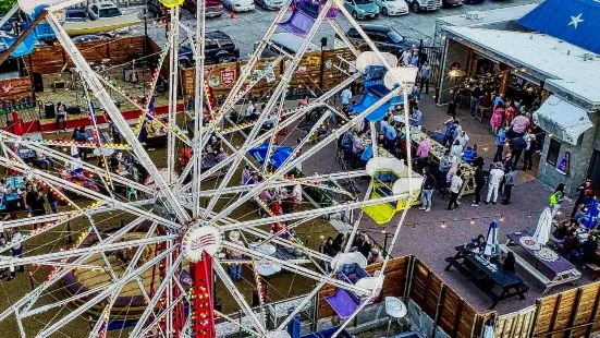 Ferris Wheelers Backyard and BBQ