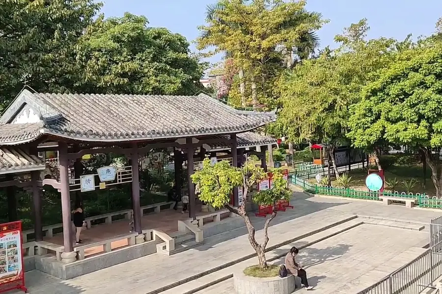 東涌水郷風情街