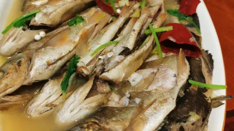 龙兴源食府(乔路小区店) in Mohe