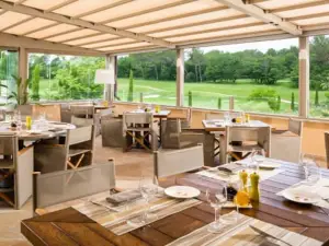 Restaurant Les Caroubiers