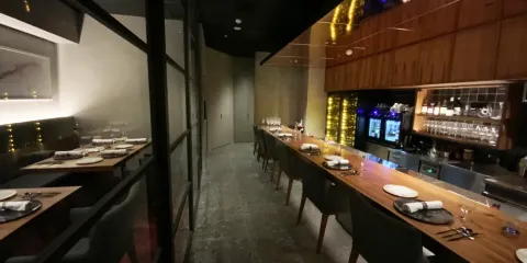 Wine restaurant LE CONTE