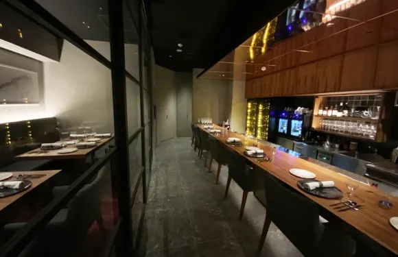 Wine restaurant LE CONTE