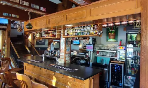 Kensington Pub