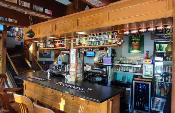 Kensington Pub