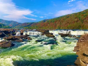 Sandstone Falls Boardwalk