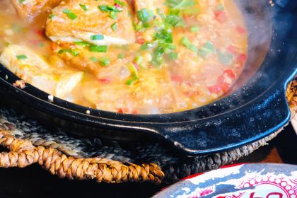 TUWEIMEI XIAOHUANGYU