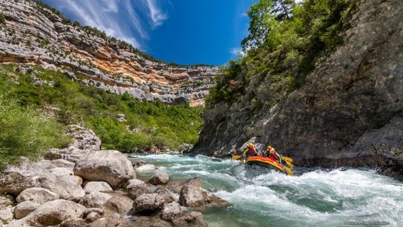 Canyons et Rivières : base de canyoning et rafting Annecy, Chambéry et ses alentours