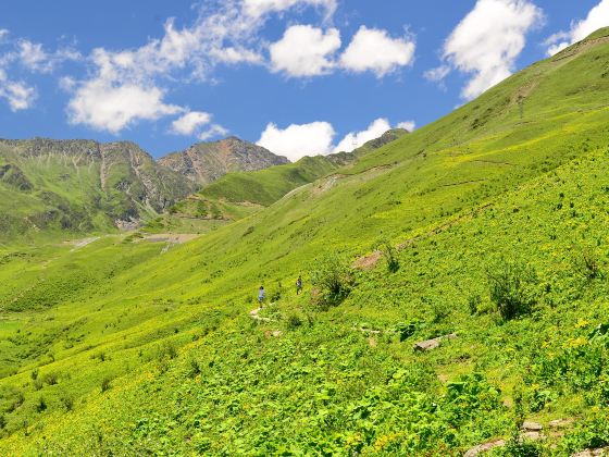 Huanglong Scenic Area