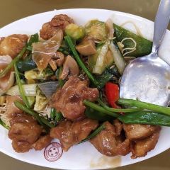 Delicious restaurant and Drums Bar 여행 사진
