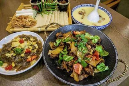 官邸水景餐厅(台儿庄古城店)