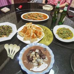 FU SHUN TIAN TIAN JIU LOU 여행 사진