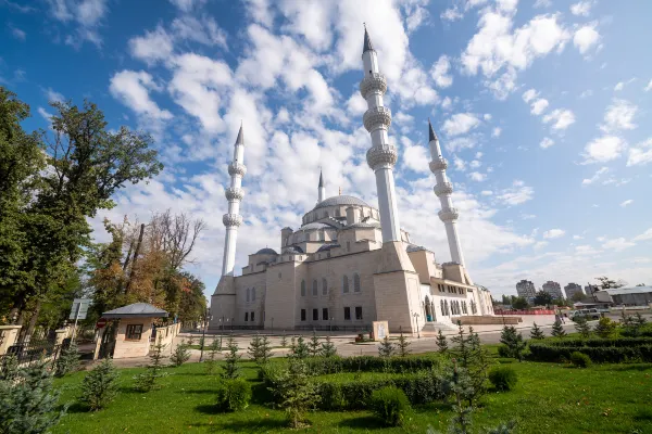 Vé máy bay đi Bishkek