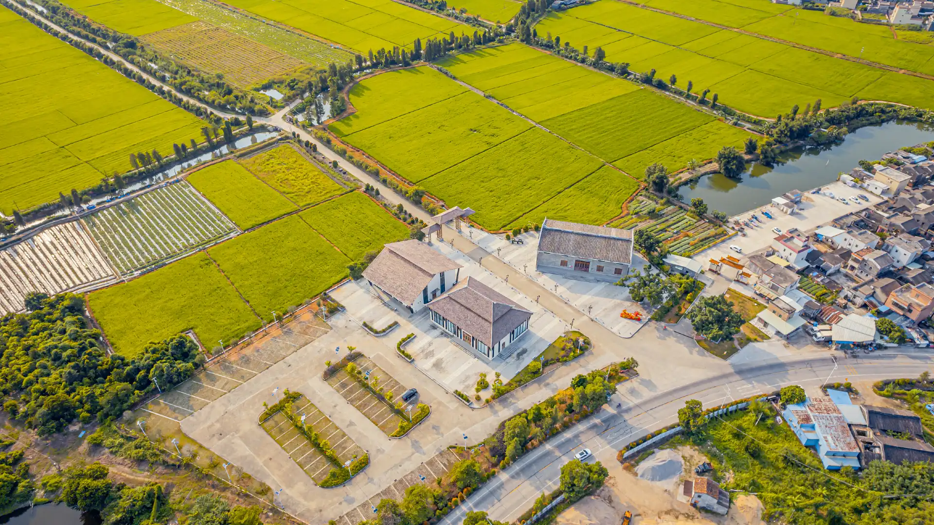 Hotels near Hehai Daolang · Rice Field Ecological and Cultural Theme Park