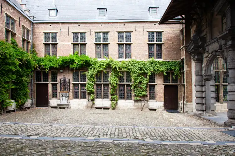 Hotels near The Rubens House