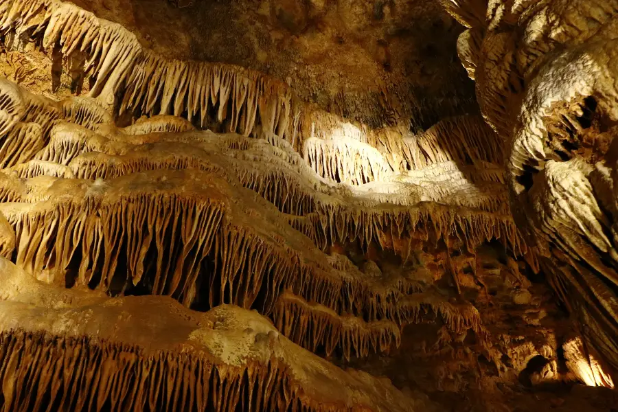 Bridal Cave