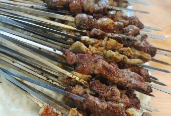 卡迪那斯烤肉店 User Photo