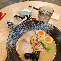 Korean JiangJun NiuPai KaoRou Restaurant (XinYang Road) 여행 사진